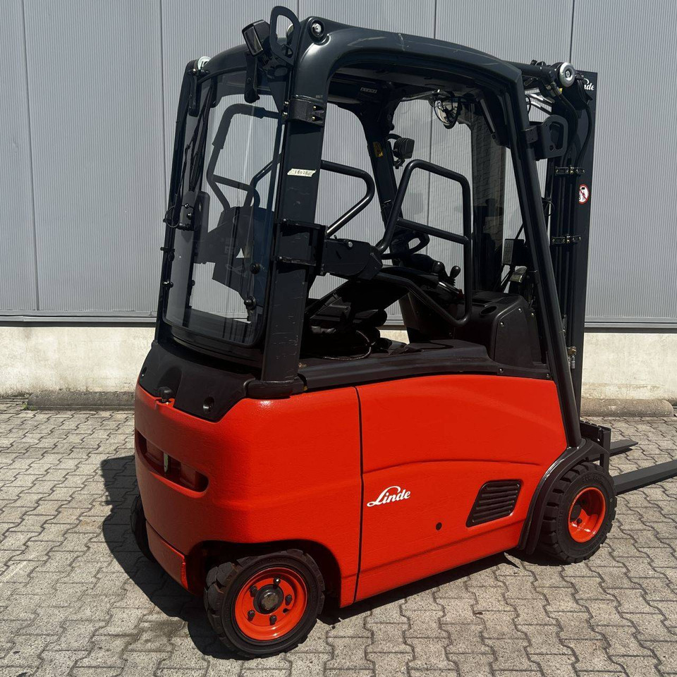 Linde E20PH (386) - رافعة شوكية كهربائية: صورة 2 Linde E20PH (386) - رافعة شوكية كهربائية: صورة 2