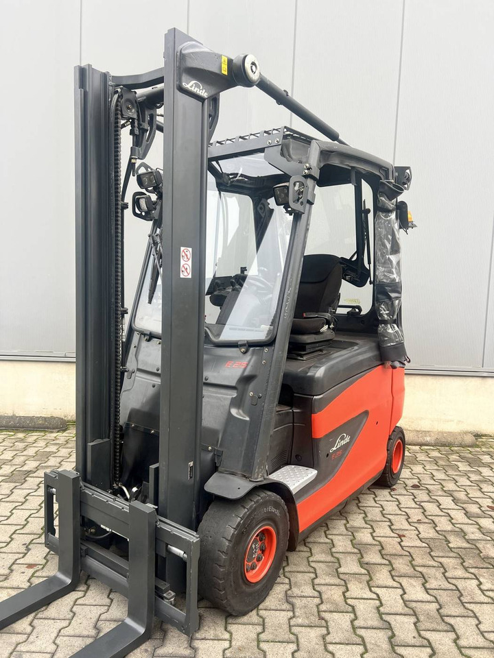 Linde E25/600HL (387) - رافعة شوكية كهربائية: صورة 1 Linde E25/600HL (387) - رافعة شوكية كهربائية: صورة 1