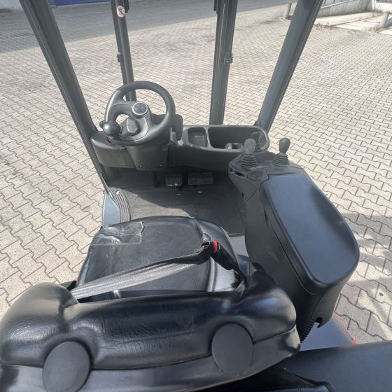 Linde H18T (391-02) EVO - رافعة شوكية تعمل بالغاز: صورة 5 Linde H18T (391-02) EVO - رافعة شوكية تعمل بالغاز: صورة 5