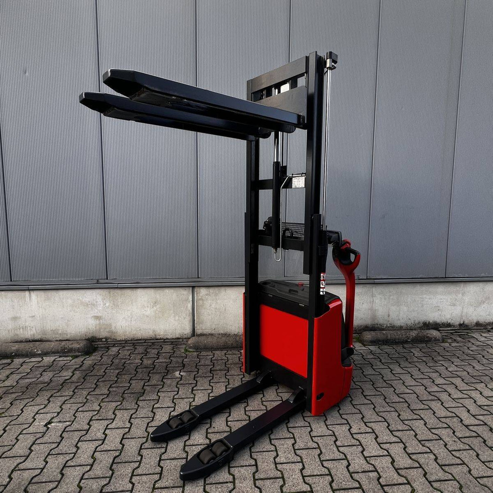 Linde L12 (1172) - آلة تكديس: صورة 3 Linde L12 (1172) - آلة تكديس: صورة 3