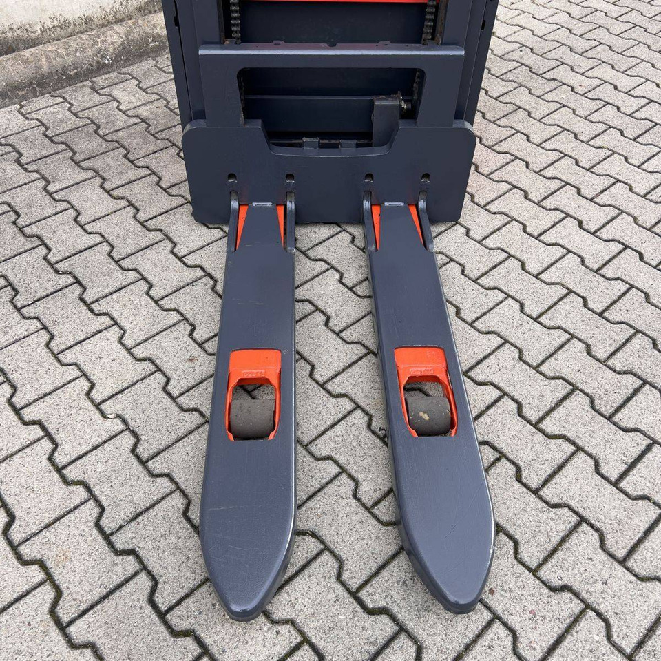 Linde L14 (1173) - آلة تكديس: صورة 3 Linde L14 (1173) - آلة تكديس: صورة 3