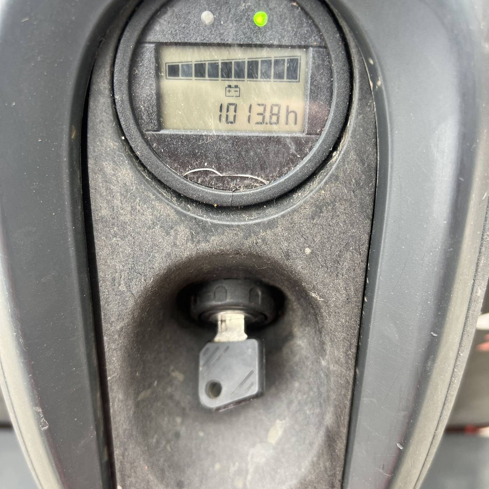 Linde T16 (1152) - شاحنة نقل الطبالي: صورة 5 Linde T16 (1152) - شاحنة نقل الطبالي: صورة 5