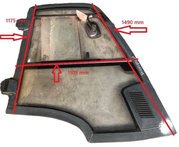 Right door for Linde - باب و قطع الغيار - معدات المناولة: صورة 1 Right door for Linde - باب و قطع الغيار - معدات المناولة: صورة 1