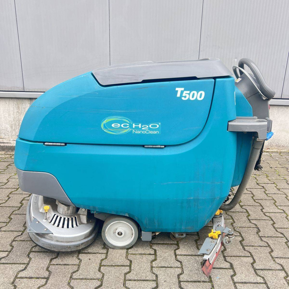 Tennant T500 - ماكينة فرك وتجفيف: صورة 1 Tennant T500 - ماكينة فرك وتجفيف: صورة 1