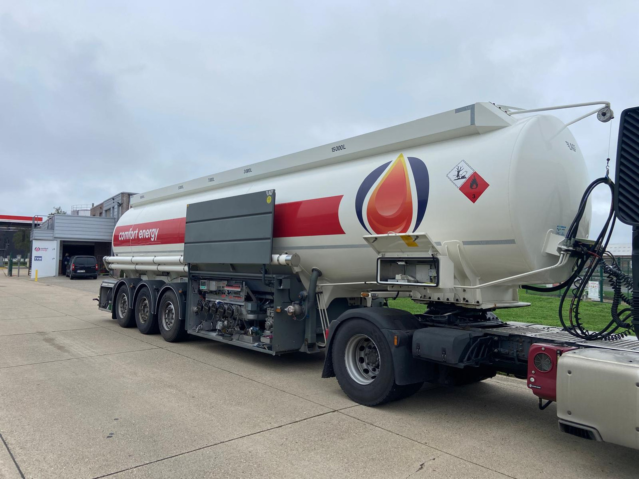 LAG - نصف مقطورة صهريج: صورة 1 LAG - نصف مقطورة صهريج: صورة 1