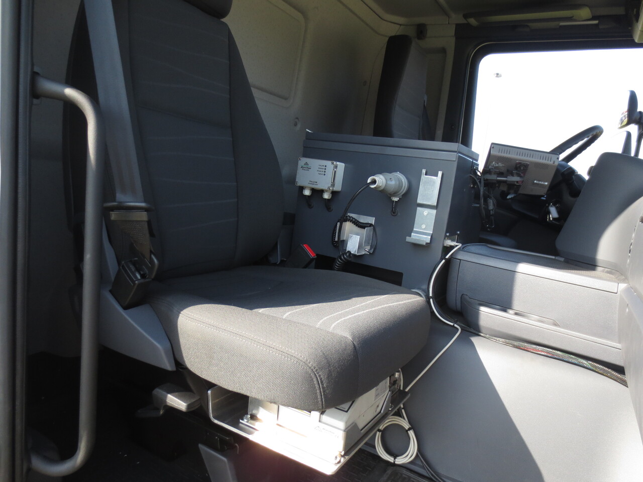 SCANIA G370 - شاحنة صهريج: صورة 5 SCANIA G370 - شاحنة صهريج: صورة 5