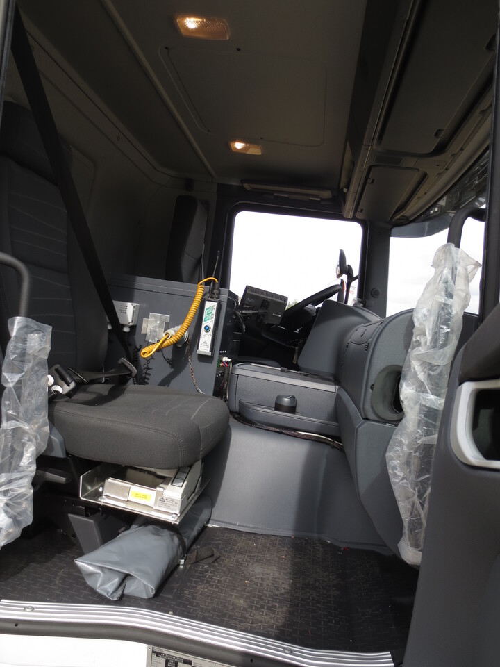SCANIA G370 - شاحنة صهريج: صورة 4 SCANIA G370 - شاحنة صهريج: صورة 4
