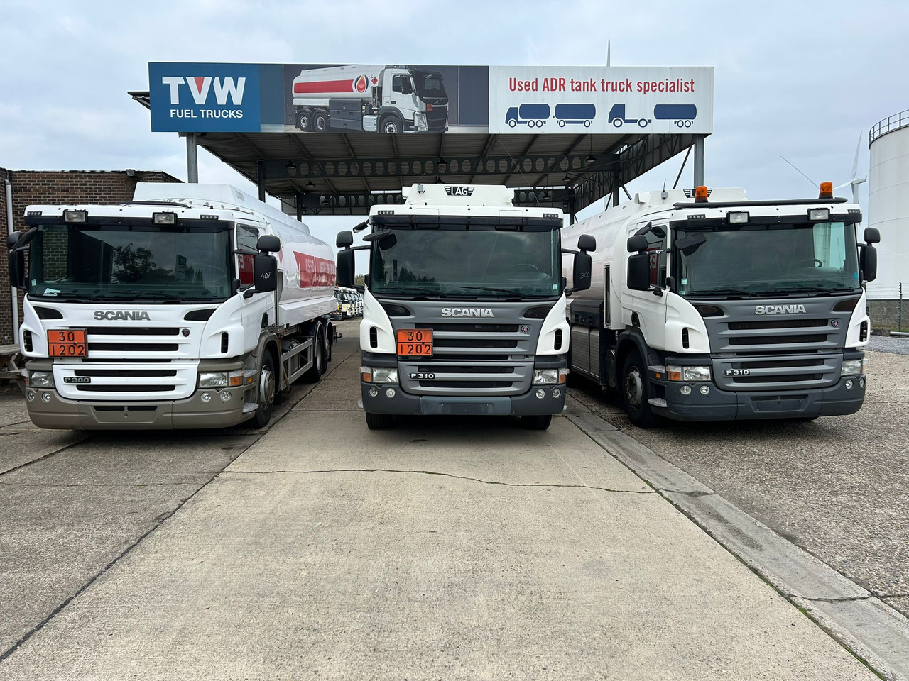 SCANIA PRT, P310, P380 (lot of 3) - شاحنة صهريج: صورة 2 SCANIA PRT, P310, P380 (lot of 3) - شاحنة صهريج: صورة 2