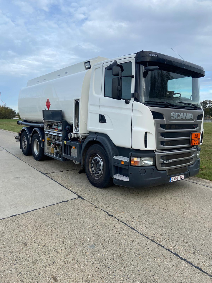 SCANIA PRT - شاحنة صهريج: صورة 1 SCANIA PRT - شاحنة صهريج: صورة 1