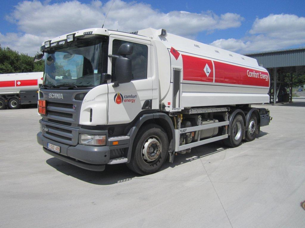Scania P320 - شاحنة صهريج: صورة 1 Scania P320 - شاحنة صهريج: صورة 1