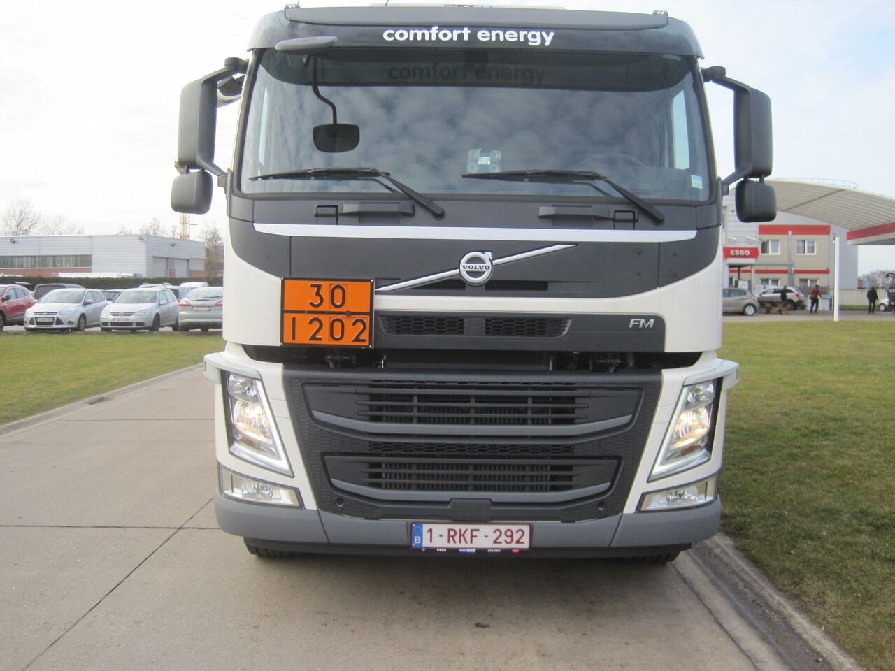 VOLVO FM - شاحنة صهريج: صورة 3 VOLVO FM - شاحنة صهريج: صورة 3