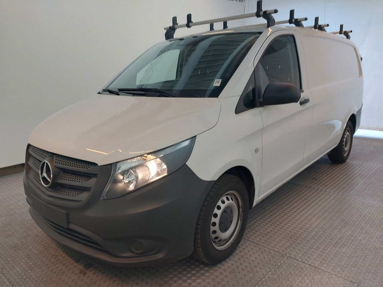 Mercedes-Benz Vito Kasten 114 CDI lang,Klima,AHK,Regale,Kamera - فان المدمجة: صورة 1 Mercedes-Benz Vito Kasten 114 CDI lang,Klima,AHK,Regale,Kamera - فان المدمجة: صورة 1