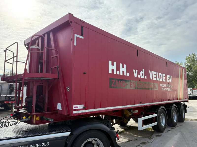 Carnehl 60m3 10 tons assen Bietenrek&Klep/deuren Stuuras Liftas Nieuwe APK! - نصف مقطورة قلابة: صورة 1 Carnehl 60m3 10 tons assen Bietenrek&Klep/deuren Stuuras Liftas Nieuwe APK! - نصف مقطورة قلابة: صورة 1