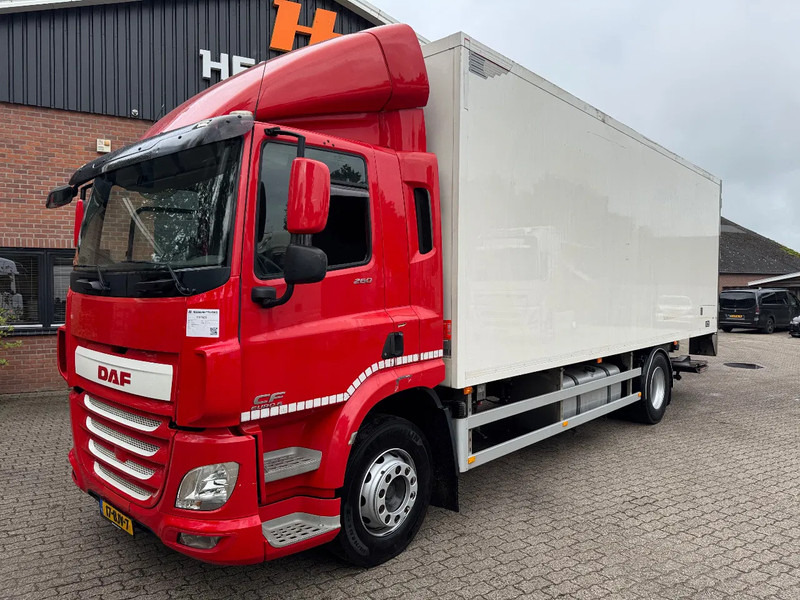 DAF CF 260 4X2 7.6 Frigoblock FK12 -25 Trennwand 2T LBW, HEIWO, Top condition - شاحنة متساوية الحرارة: صورة 1 DAF CF 260 4X2 7.6 Frigoblock FK12 -25 Trennwand 2T LBW, HEIWO, Top condition - شاحنة متساوية الحرارة: صورة 1