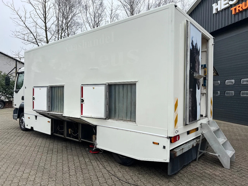 DAF LF 180 4X2 Verkoopopbouw/Verkaufsaufbau +Koeling Hydraulisch uitklapbaar - شاحنة بيع: صورة 4 DAF LF 180 4X2 Verkoopopbouw/Verkaufsaufbau +Koeling Hydraulisch uitklapbaar - شاحنة بيع: صورة 4