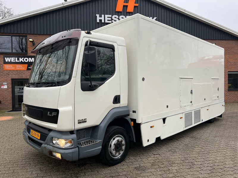DAF LF 180 4X2 Verkoopopbouw/Verkaufsaufbau +Koeling Hydraulisch uitklapbaar - شاحنة بيع: صورة 3 DAF LF 180 4X2 Verkoopopbouw/Verkaufsaufbau +Koeling Hydraulisch uitklapbaar - شاحنة بيع: صورة 3