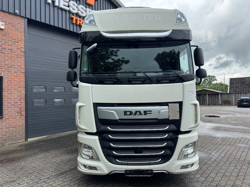 DAF XF 480 Mega SSC 2X tank Standklima Retarder 668.740KM - مقطورة السحب: صورة 4 DAF XF 480 Mega SSC 2X tank Standklima Retarder 668.740KM - مقطورة السحب: صورة 4