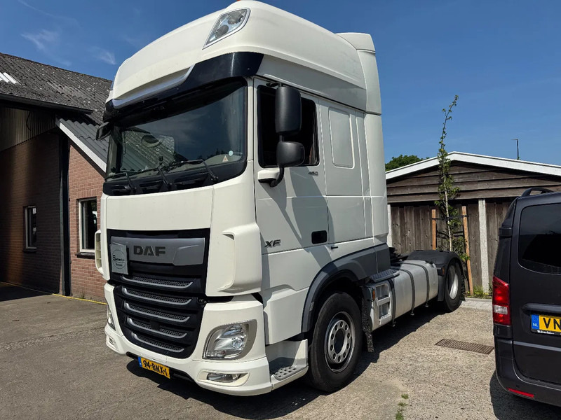 DAF XF 480 SSC Super Space EURO 6D LED 720.708KM Top condition NL Truck - مقطورة السحب: صورة 1 DAF XF 480 SSC Super Space EURO 6D LED 720.708KM Top condition NL Truck - مقطورة السحب: صورة 1