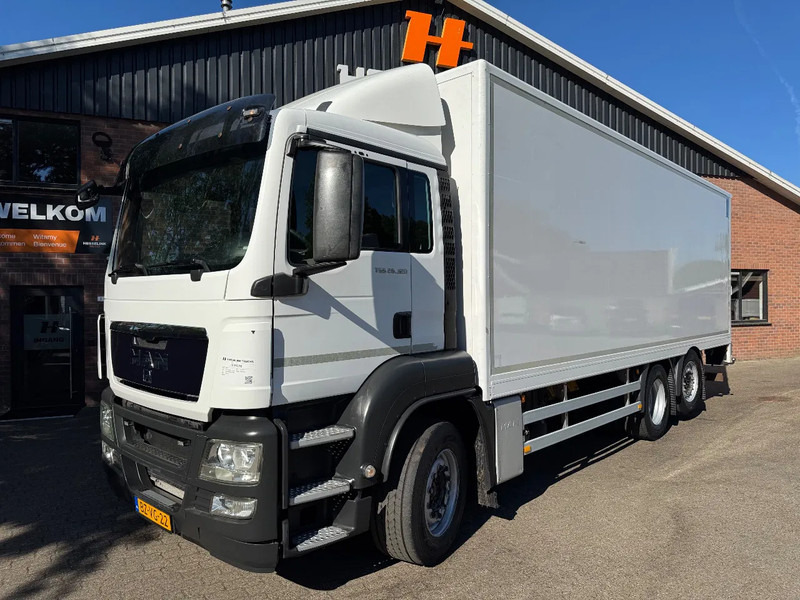 MAN TGS 26.320 EEV Koffer Stuuras AHK 2.500KG LBW 368.390KM! NL TRUCK - شاحنة صندوقية: صورة 1 MAN TGS 26.320 EEV Koffer Stuuras AHK 2.500KG LBW 368.390KM! NL TRUCK - شاحنة صندوقية: صورة 1