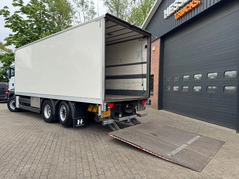 MAN TGS 26.320 EEV Koffer Stuuras AHK 3.000KG LBW 360.390KM! NL TRUCK - شاحنة صندوقية: صورة 3 MAN TGS 26.320 EEV Koffer Stuuras AHK 3.000KG LBW 360.390KM! NL TRUCK - شاحنة صندوقية: صورة 3