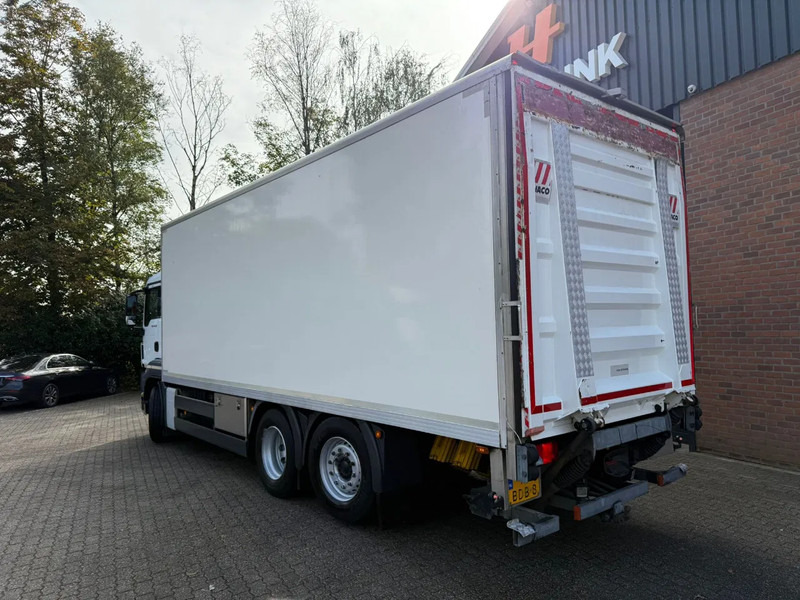 MAN TGS 26.320 Koffer Stuuras AHK 3.000KG LBW 353.980KM! NL Truck APK/TUV 11-03-2026 - شاحنة صندوقية: صورة 3 MAN TGS 26.320 Koffer Stuuras AHK 3.000KG LBW 353.980KM! NL Truck APK/TUV 11-03-2026 - شاحنة صندوقية: صورة 3