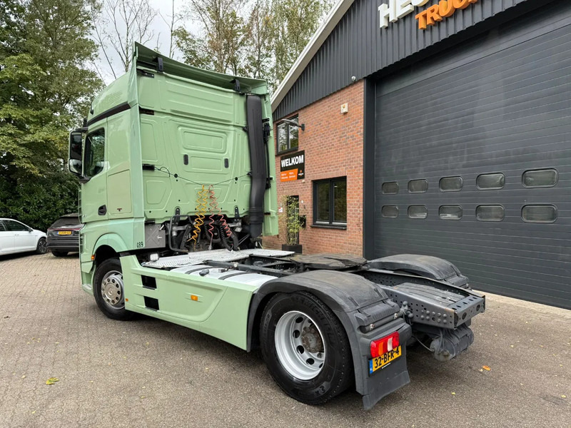 Mercedes-Benz Actros 1842 4X2 Streamspace Side skirts 2x tank NL Truck - رأس تريلا: صورة 3 Mercedes-Benz Actros 1842 4X2 Streamspace Side skirts 2x tank NL Truck - رأس تريلا: صورة 3