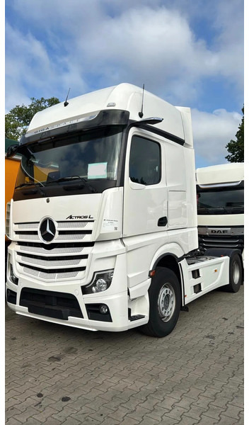 Mercedes-Benz Actros 1845 L Gigaspace 2x tank Standairco 5x available 20-12-2025 - رأس تريلا: صورة 1 Mercedes-Benz Actros 1845 L Gigaspace 2x tank Standairco 5x available 20-12-2025 - رأس تريلا: صورة 1