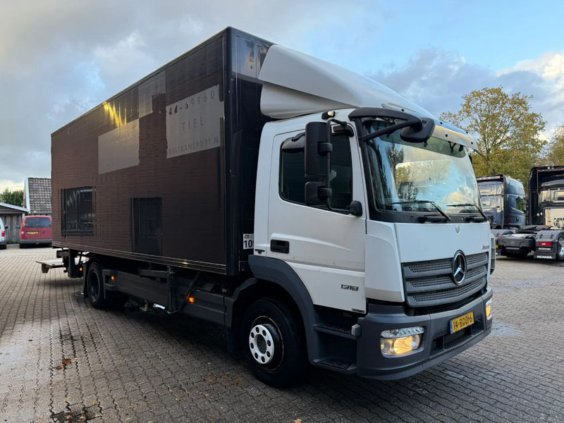 Mercedes-Benz Atego 1318 4X2 BDF Koffer Standairco 2.000KG LBW APK 07-2026 - شاحنة صندوقية: صورة 2 Mercedes-Benz Atego 1318 4X2 BDF Koffer Standairco 2.000KG LBW APK 07-2026 - شاحنة صندوقية: صورة 2