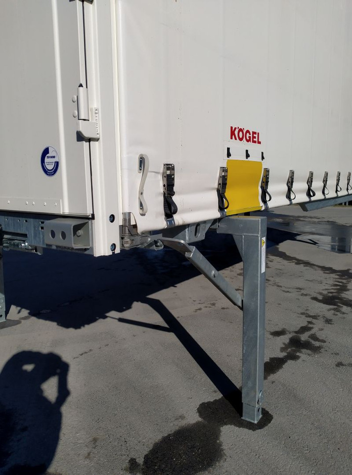 Kögel BDF-System, 7.450 mm lang. - حاوية ذات ستائر جانبية: صورة 1 Kögel BDF-System, 7.450 mm lang. - حاوية ذات ستائر جانبية: صورة 1