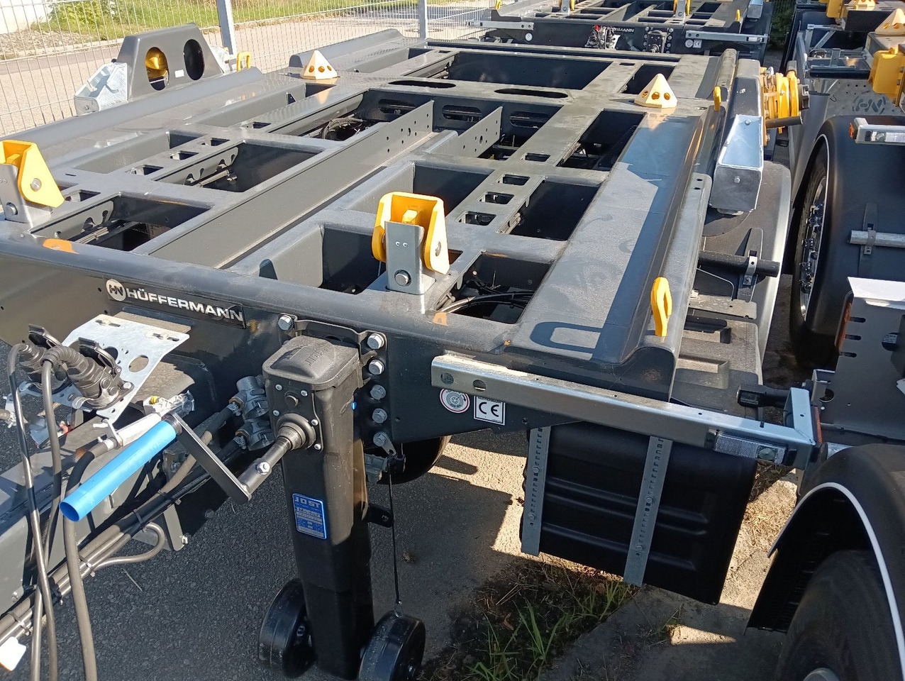 Hüffermann 2-A-MINI-CARRIER SAFETYFIX VERZINKT NEU TOP-PREI - مقطورة هوك ليفت/ لود لوجر: صورة 4 Hüffermann 2-A-MINI-CARRIER SAFETYFIX VERZINKT NEU TOP-PREI - مقطورة هوك ليفت/ لود لوجر: صورة 4