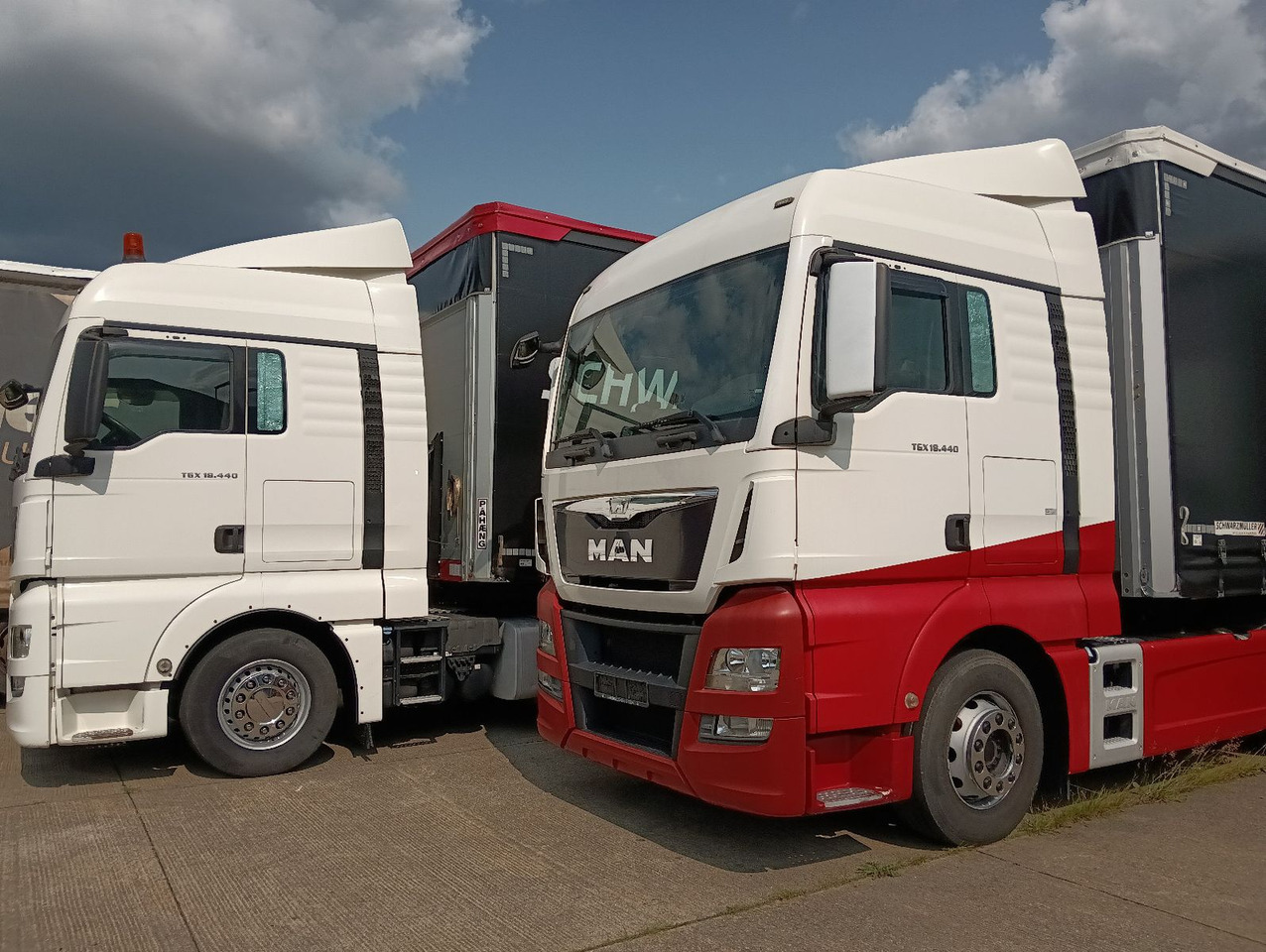 MAN TGX 18:440 BLS INTARDER Vollspoiler Reifen70-90% MAN TGX 18:440 BLS INTARDER Vollspoiler Reifen70-90% - رأس تريلا: صورة 4 MAN TGX 18:440 BLS INTARDER Vollspoiler Reifen70-90% MAN TGX 18:440 BLS INTARDER Vollspoiler Reifen70-90% - رأس تريلا: صورة 4