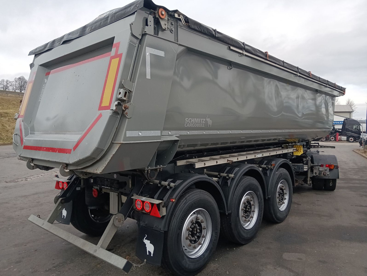 Schmitz Cargobull SKI24-7.2 SR HARDOX 27,5m3 FullOption 6348kg TÜV - نصف مقطورة قلابة: صورة 3 Schmitz Cargobull SKI24-7.2 SR HARDOX 27,5m3 FullOption 6348kg TÜV - نصف مقطورة قلابة: صورة 3