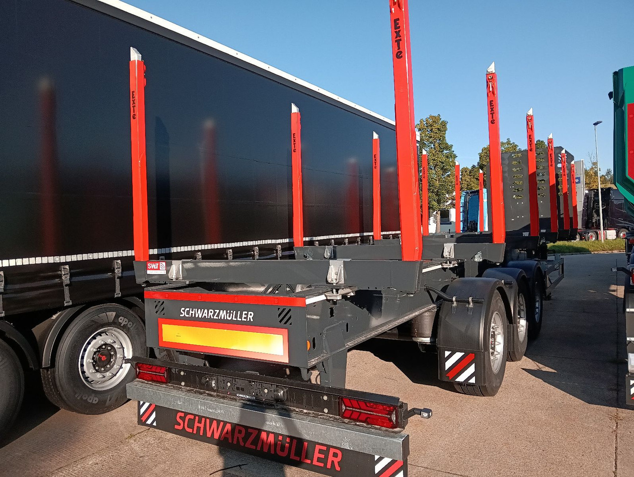 Schwarzmüller 3-A Rungensattel 6xExte144S 5560kg NEU sofort Schwarzmüller 3-A Rungensattel 6xExte144S 5560kg NEU sofort - نصف مقطورة اخشاب: صورة 5 Schwarzmüller 3-A Rungensattel 6xExte144S 5560kg NEU sofort Schwarzmüller 3-A Rungensattel 6xExte144S 5560kg NEU sofort - نصف مقطورة اخشاب: صورة 5