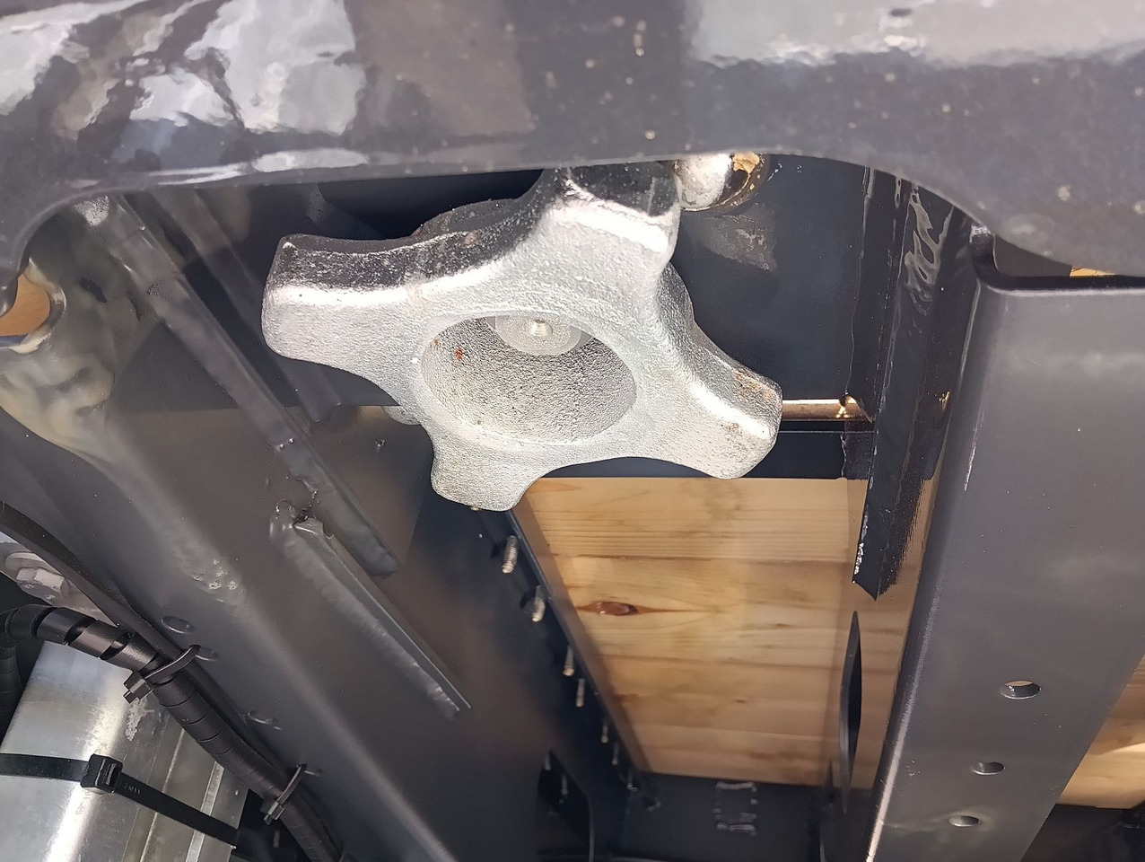 نصف مقطورة مسطحة Schwarzmüller 3Achs Tele Rampen TwistLock40+2x20"SAF Lenk+Lift: صورة 26