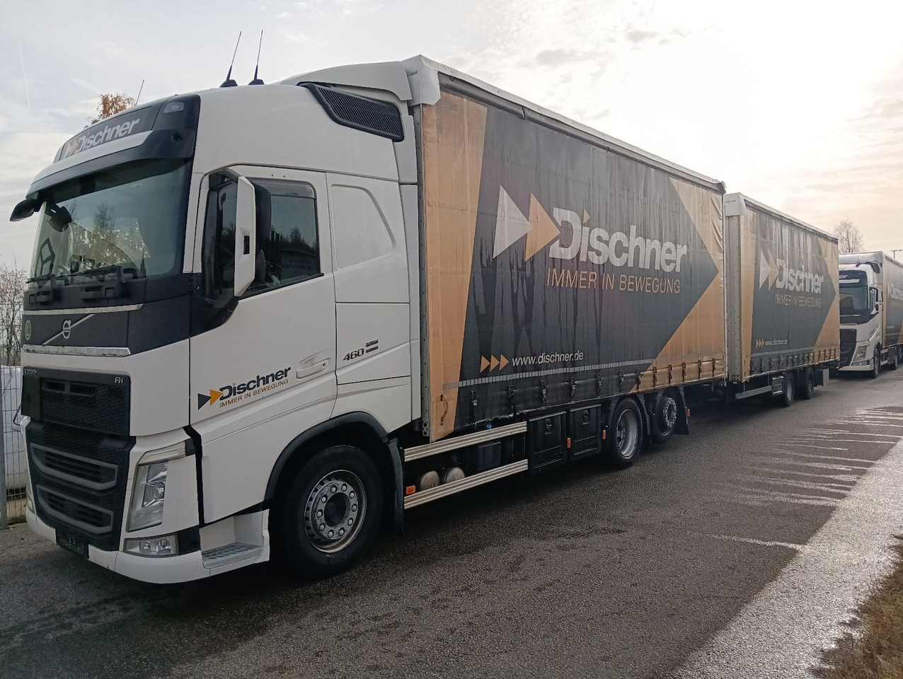 Volvo 2x JUMBO 120m3 FH460 Globe 6x2 SCHMITZ I-PARCool - شاحنة ذات ستائر جانبية: صورة 2 Volvo 2x JUMBO 120m3 FH460 Globe 6x2 SCHMITZ I-PARCool - شاحنة ذات ستائر جانبية: صورة 2