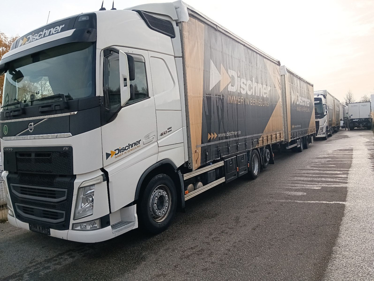 Volvo 2x JUMBO 120m3 FH460 Globe 6x2 SCHMITZ I-PARCool - شاحنة ذات ستائر جانبية: صورة 1 Volvo 2x JUMBO 120m3 FH460 Globe 6x2 SCHMITZ I-PARCool - شاحنة ذات ستائر جانبية: صورة 1
