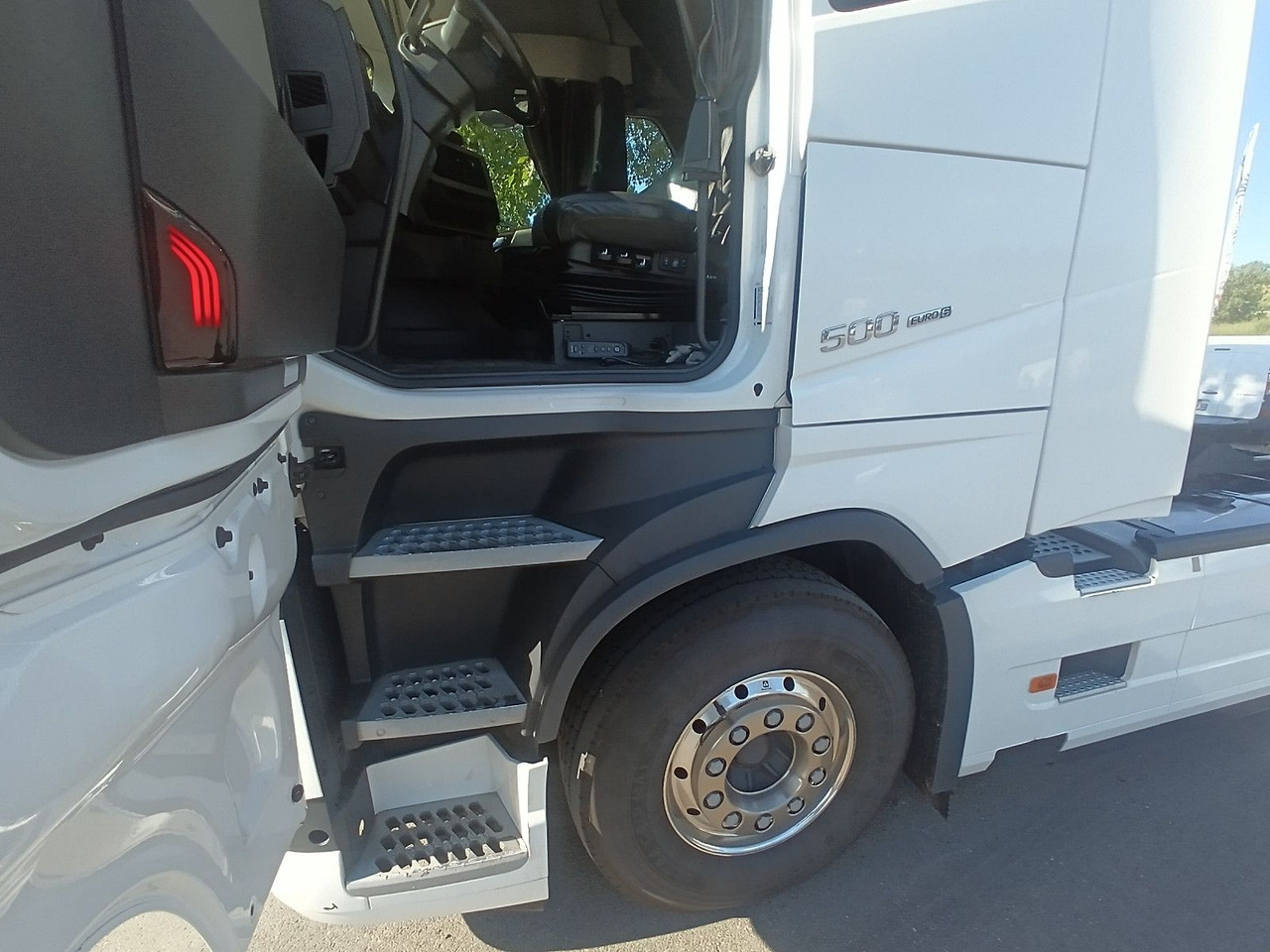 Volvo FH 500 4x2T Globe RETARDER FullOption Air/Air - مقطورة السحب: صورة 5 Volvo FH 500 4x2T Globe RETARDER FullOption Air/Air - مقطورة السحب: صورة 5