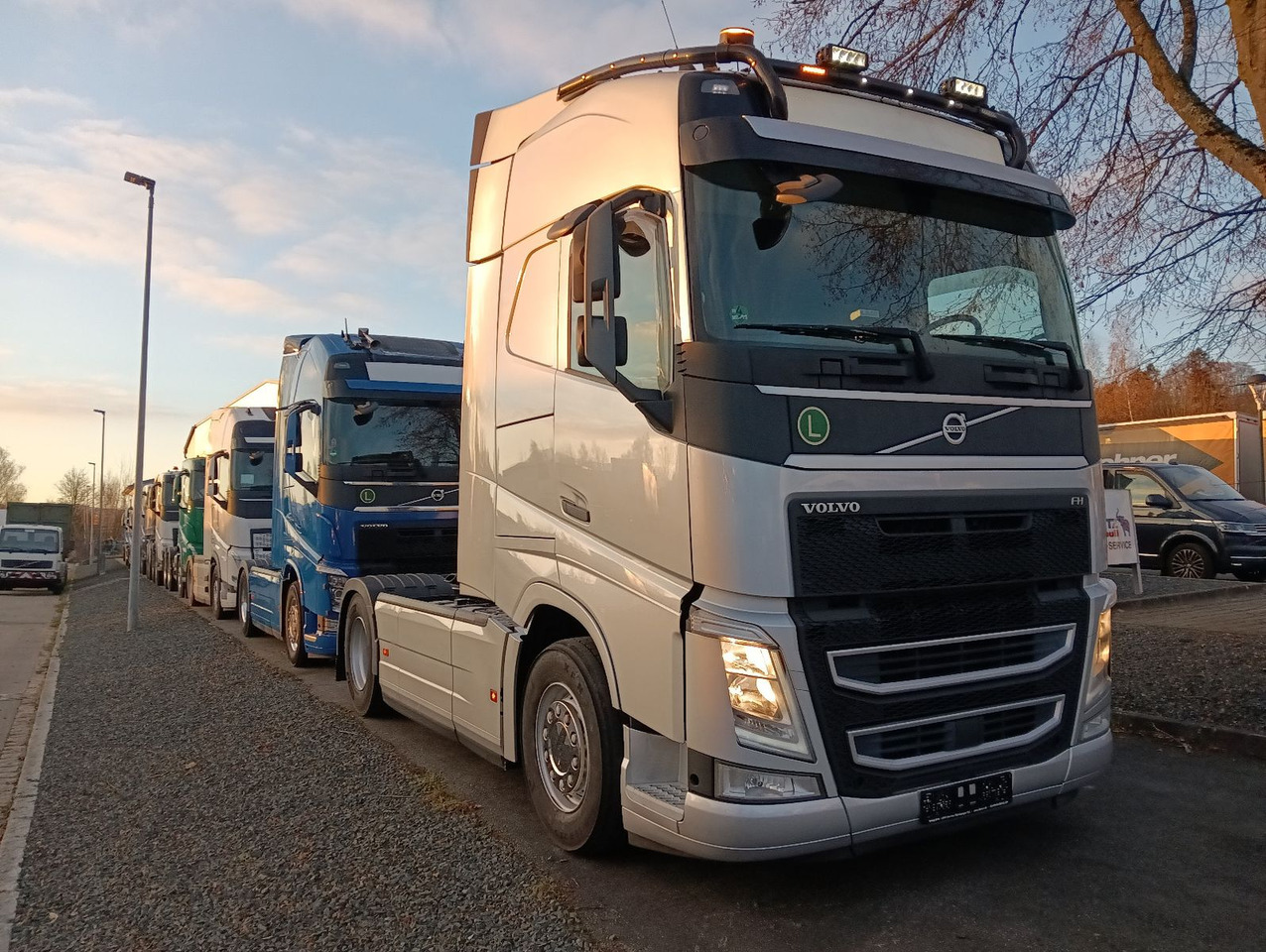 رأس تريلا Volvo FH460 Globe FullSpoiler TV I-PARC 2xTank German: صورة 30 رأس تريلا Volvo FH460 Globe FullSpoiler TV I-PARC 2xTank German: صورة 30