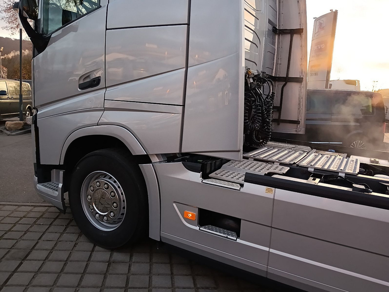 رأس تريلا Volvo FH460 Globe FullSpoiler TV I-PARC 2xTank German: صورة 22 رأس تريلا Volvo FH460 Globe FullSpoiler TV I-PARC 2xTank German: صورة 22