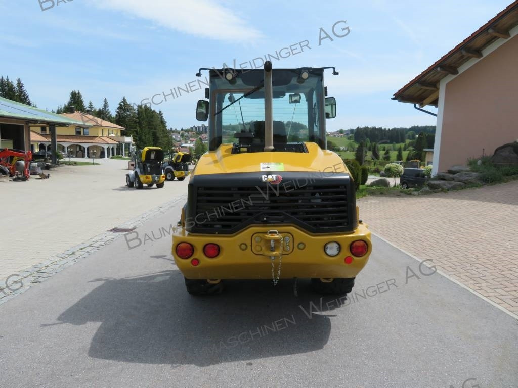 CAT 906M - اللودر بعجل: صورة 4 CAT 906M - اللودر بعجل: صورة 4