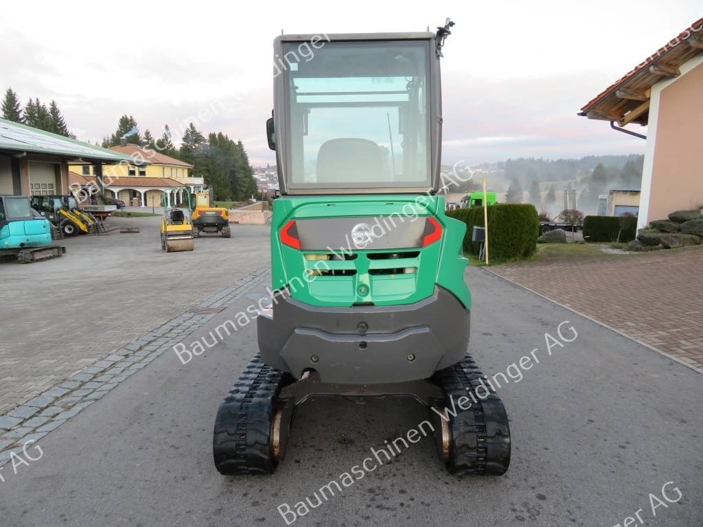 Volvo ECR 25 D - حفار صغير: صورة 4 Volvo ECR 25 D - حفار صغير: صورة 4