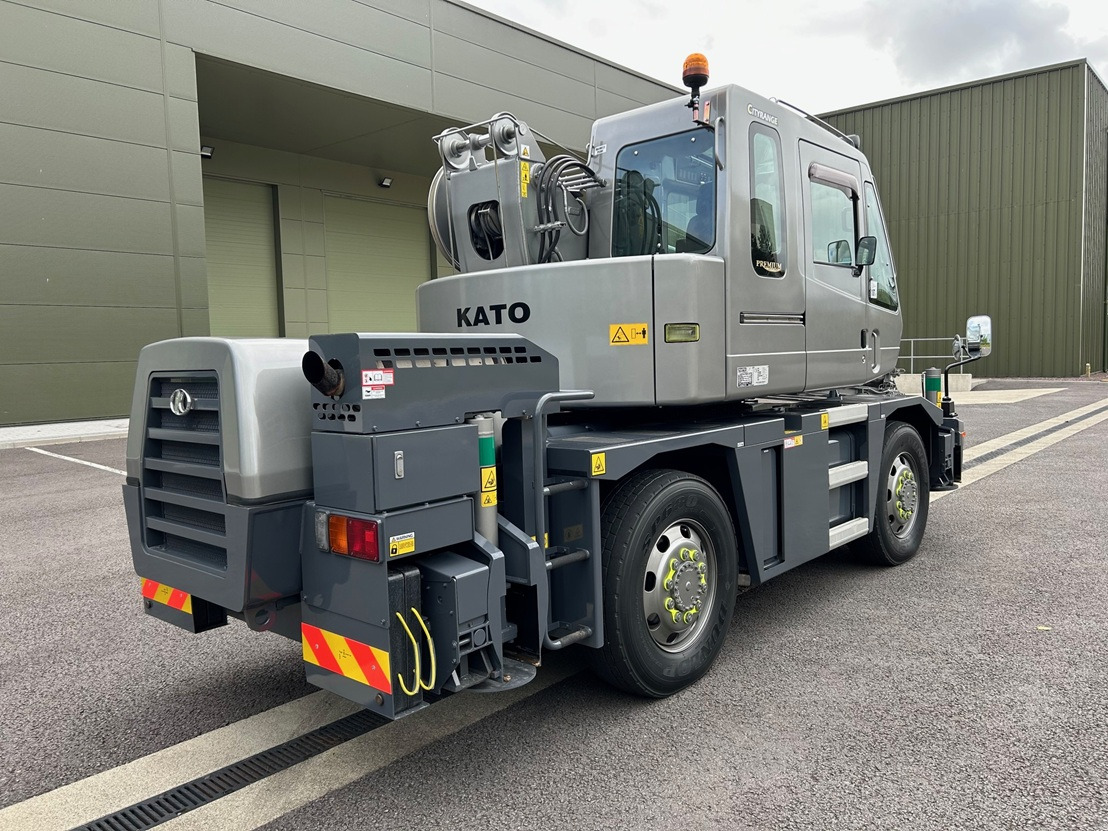 KATO 13 Ton City Crane - Excellent Condition - موبايل كرين: صورة 4 KATO 13 Ton City Crane - Excellent Condition - موبايل كرين: صورة 4