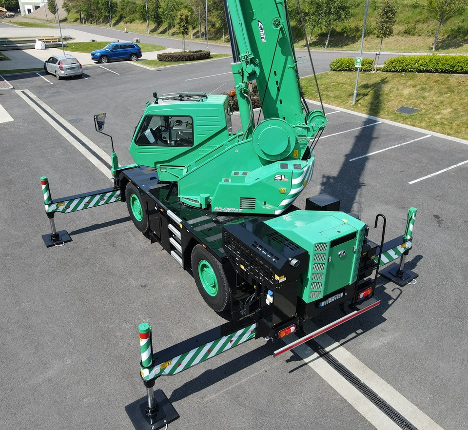 KATO CR-250Rv - 25 Ton City Crane - Excellent Condition - موبايل كرين: صورة 5 KATO CR-250Rv - 25 Ton City Crane - Excellent Condition - موبايل كرين: صورة 5