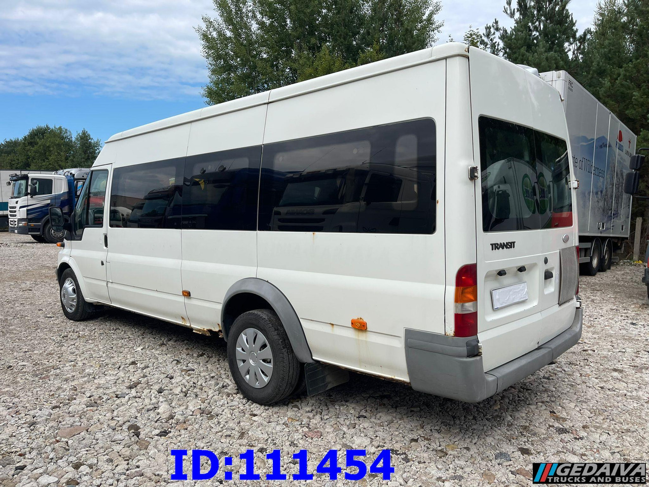 FORD Transit Manual 17-seater - حافلة نقل لمسافات طويلة: صورة 5 FORD Transit Manual 17-seater - حافلة نقل لمسافات طويلة: صورة 5