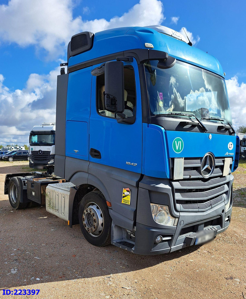 MERCEDES-BENZ Actros 1842 Euro6 - رأس تريلا: صورة 2 MERCEDES-BENZ Actros 1842 Euro6 - رأس تريلا: صورة 2