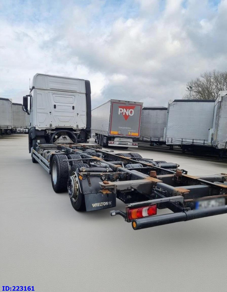 MERCEDES-BENZ Actros 2542 BDF 6x2 Euro6 - شاحنة بهيكل معدني للمقصورة: صورة 5 MERCEDES-BENZ Actros 2542 BDF 6x2 Euro6 - شاحنة بهيكل معدني للمقصورة: صورة 5