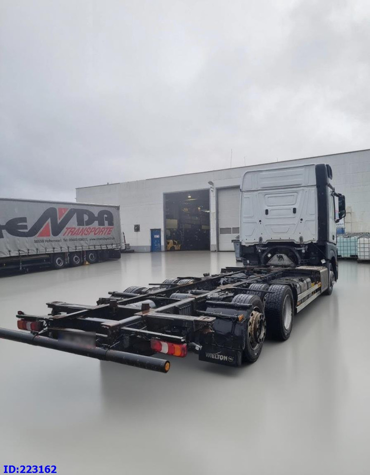 MERCEDES-BENZ Actros 2542 BDF 6x2 Euro6 - شاحنة بهيكل معدني للمقصورة: صورة 4 MERCEDES-BENZ Actros 2542 BDF 6x2 Euro6 - شاحنة بهيكل معدني للمقصورة: صورة 4