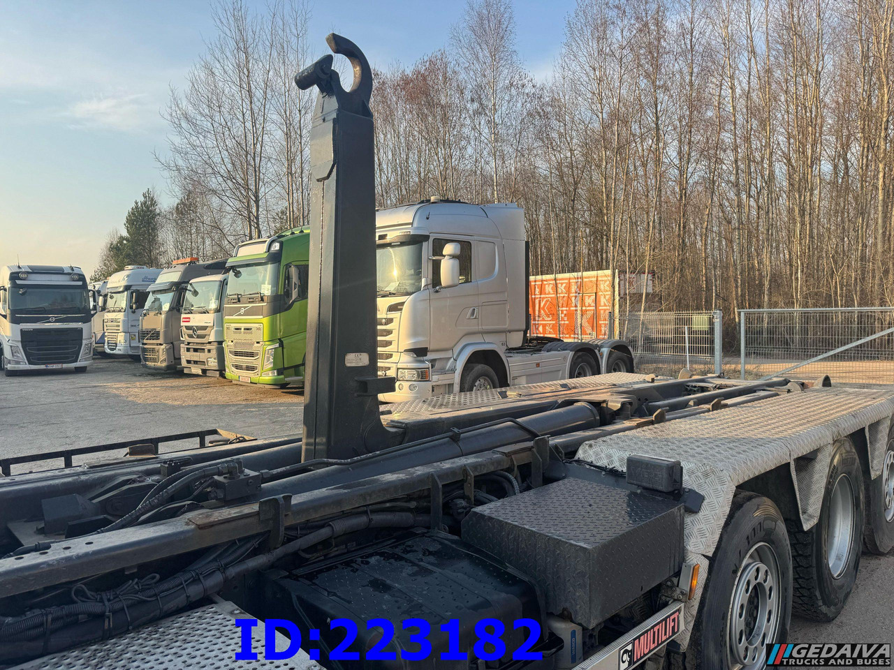 شاحنة برافعة خطافية MERCEDES-BENZ Actros 2551 8x2 V8 Retarder: صورة 9