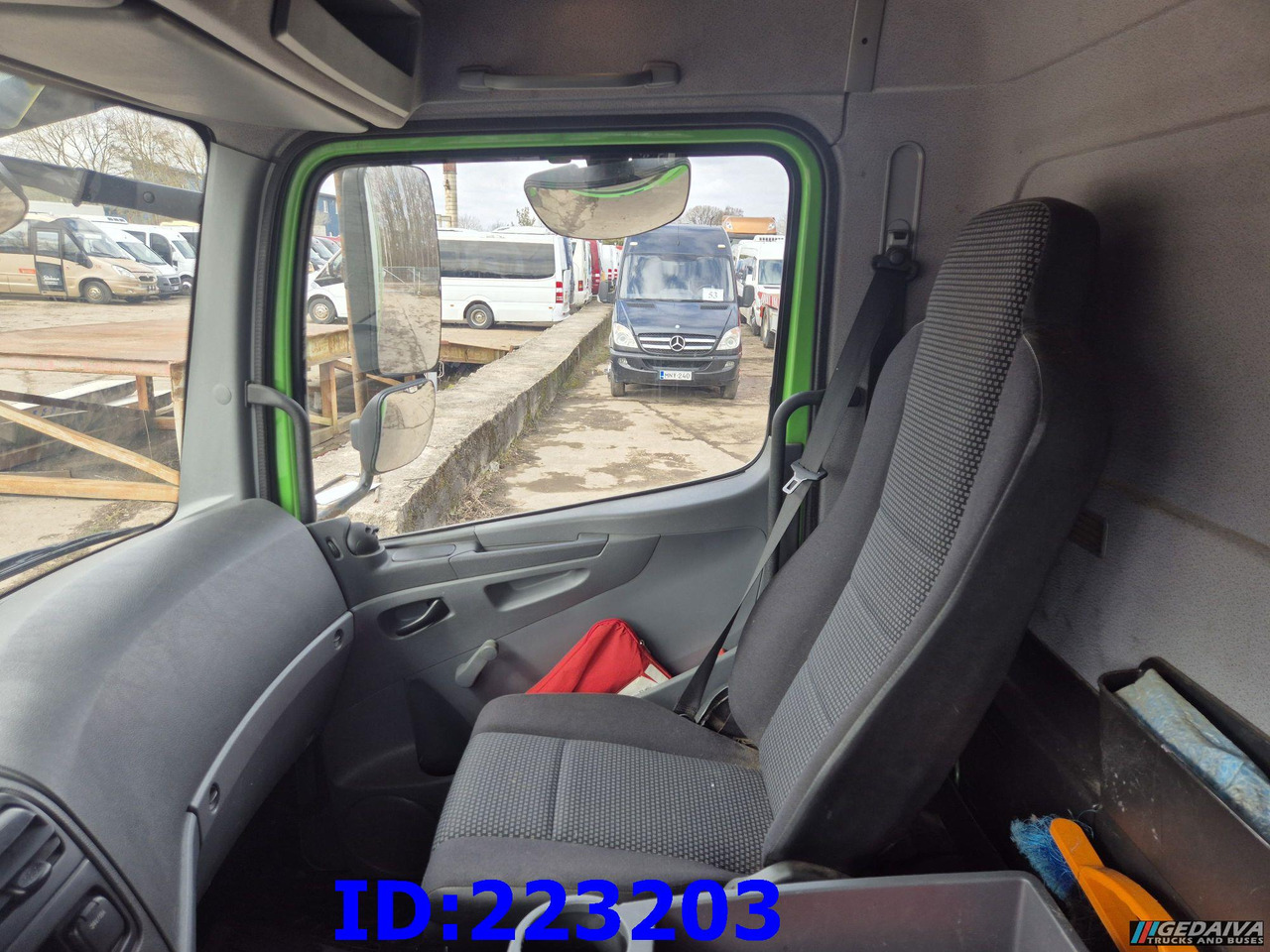 شاحنة صندوقية MERCEDES-BENZ Atego 818 4x2 Euro5 Manual: صورة 20