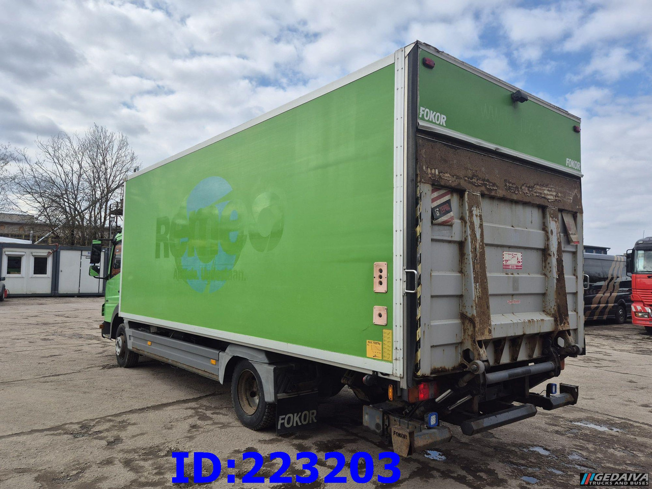 شاحنة صندوقية MERCEDES-BENZ Atego 818 4x2 Euro5 Manual: صورة 11